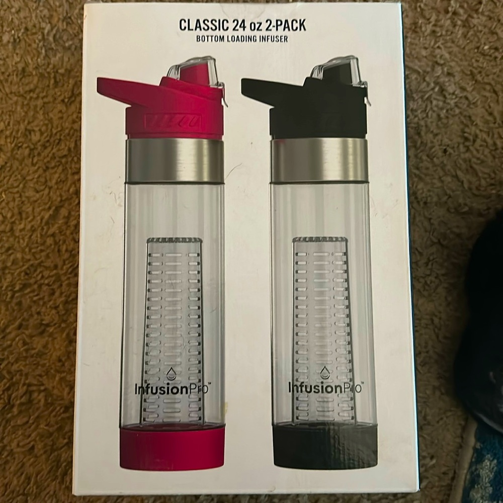 24 oz.  2-pack bottom loading infuser. BPA free